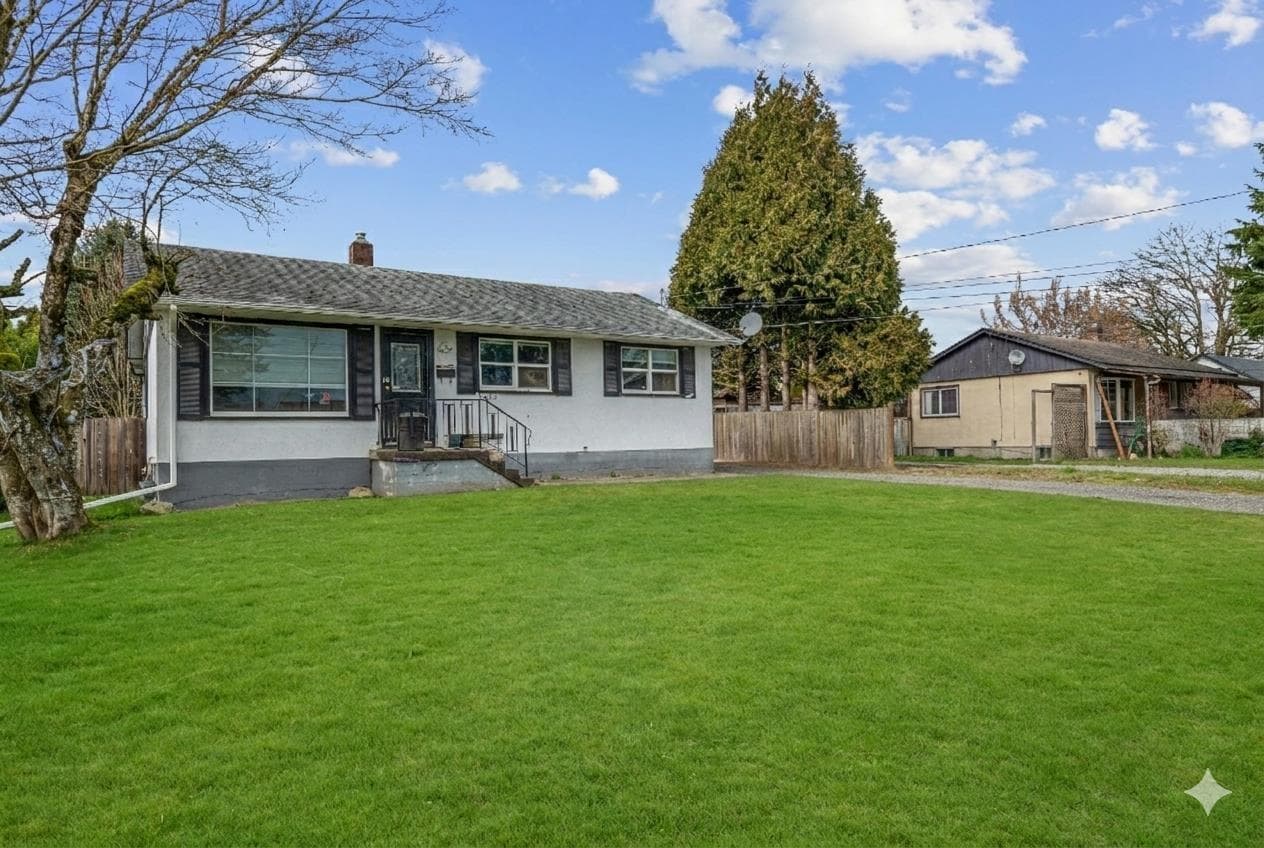 9433 MENZIES STREET, Chilliwack Proper East