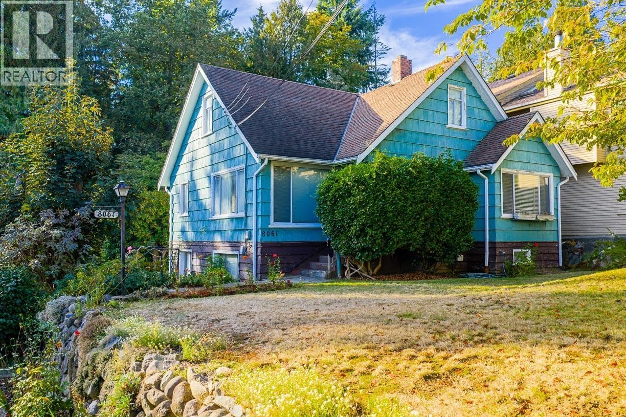 8061 MCGREGOR AVENUE