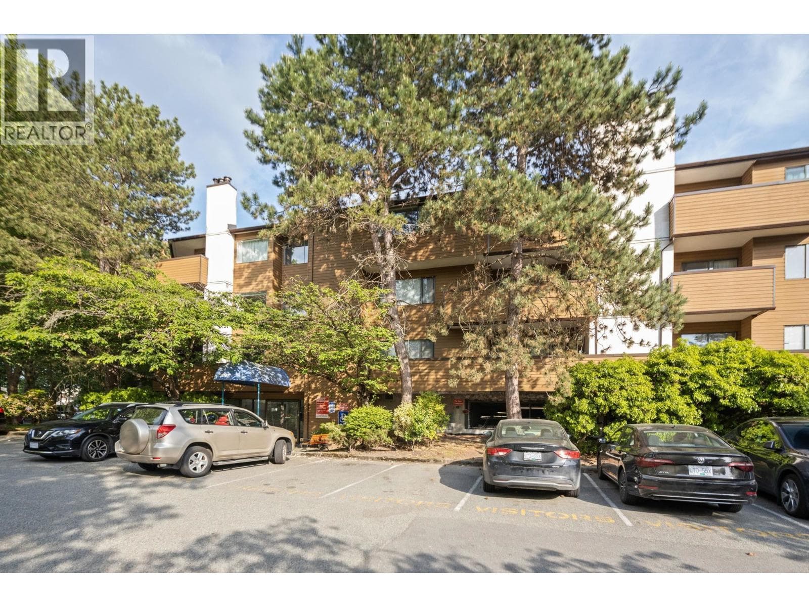 111 7297 MOFFATT ROAD