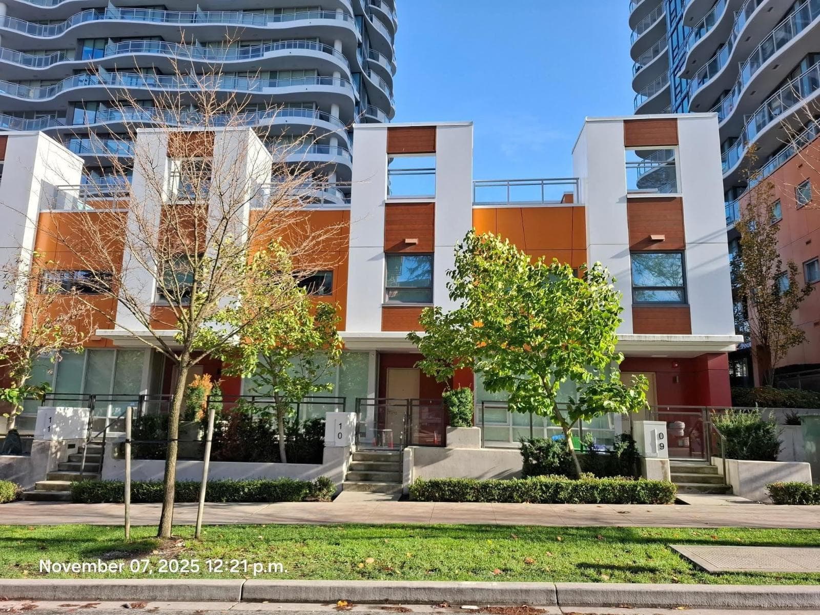 TH10 10388 133 STREET