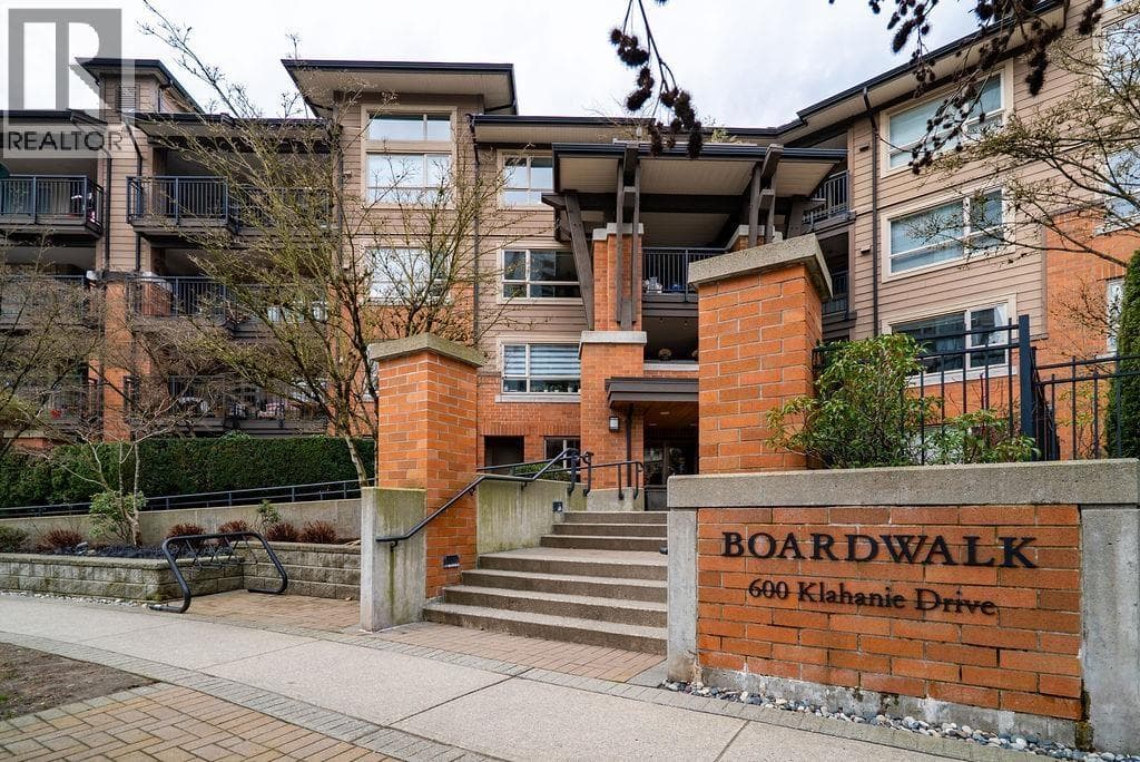 113 600 KLAHANIE DRIVE