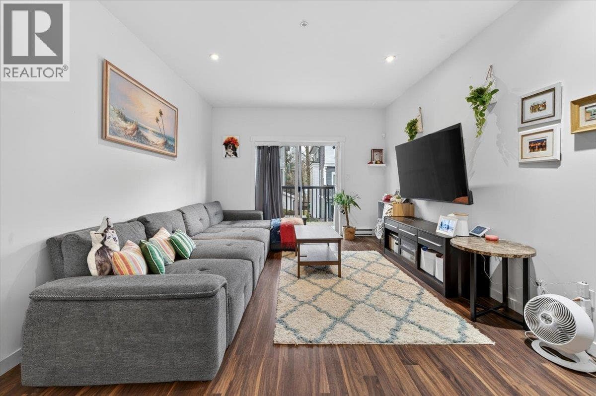 39 3010 RIVERBEND DRIVE