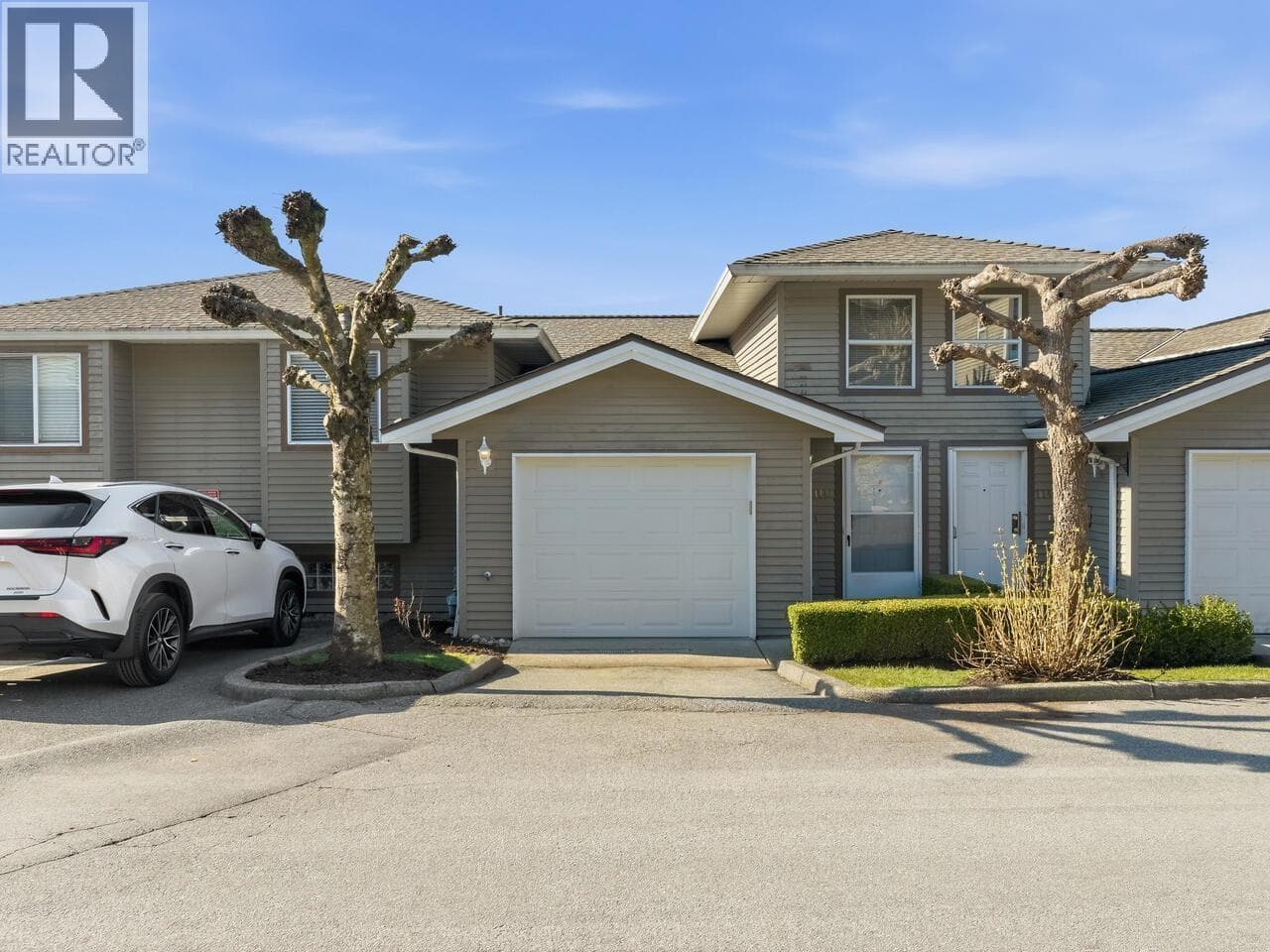 1141 O'FLAHERTY GATE