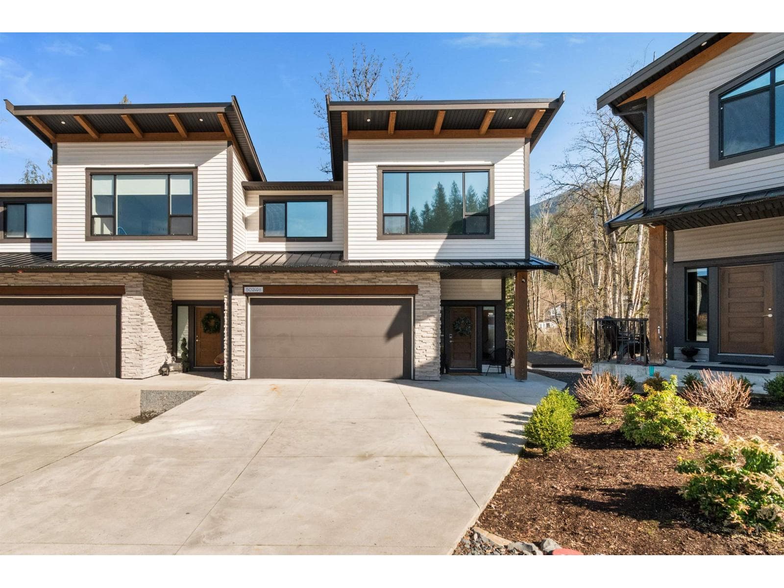 B 50249 LUNA PLACE, Eastern Hillsides