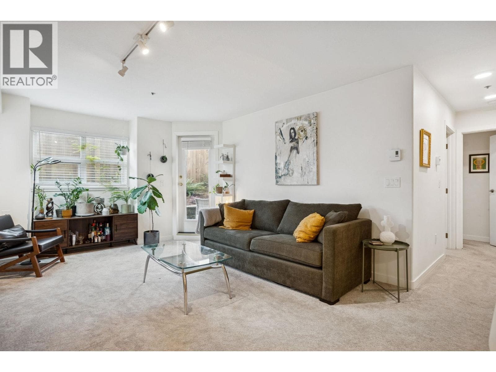 103 1515 E 6TH AVENUE