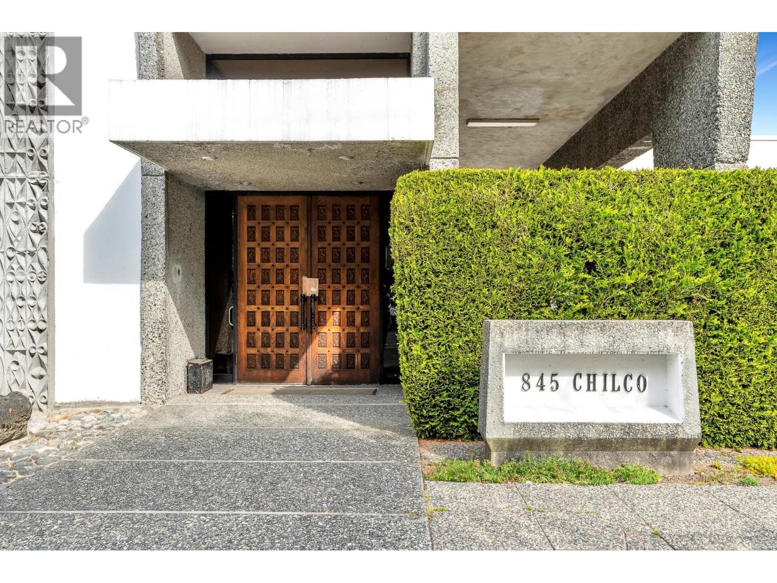 201 845 CHILCO STREET