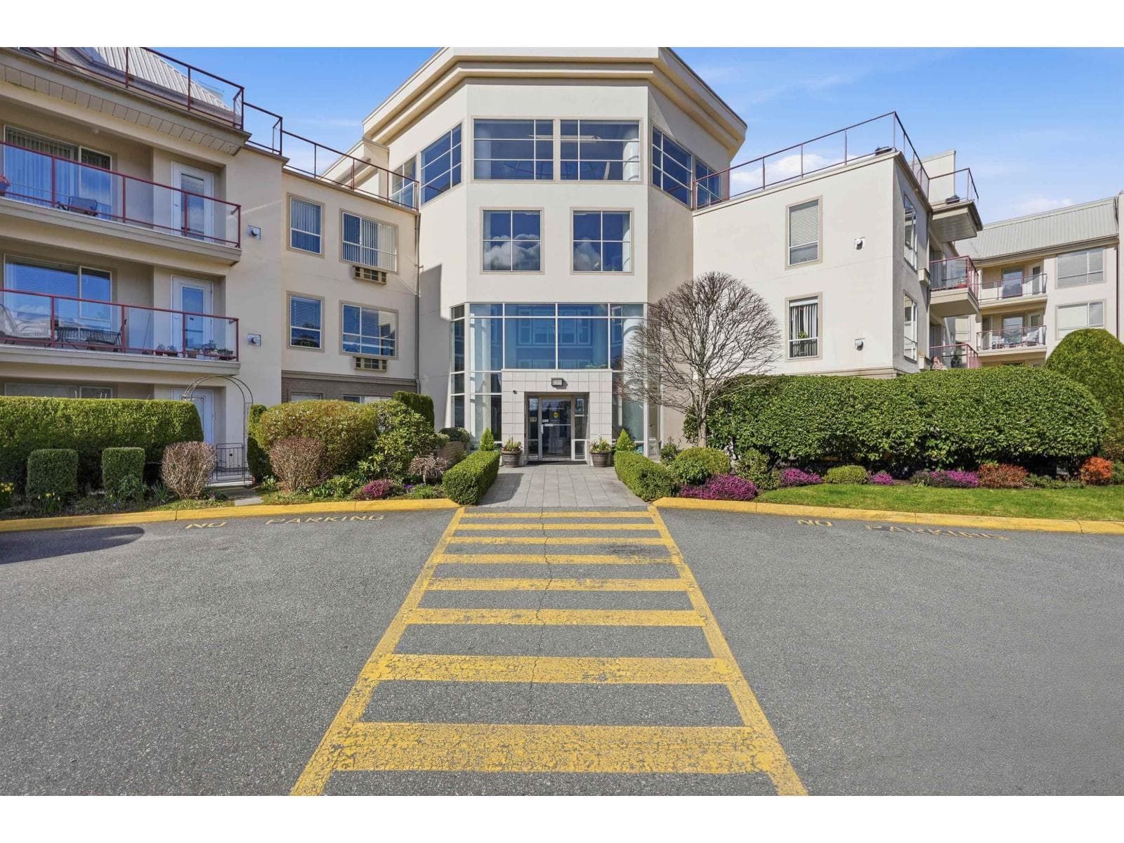 411 2626 COUNTESS STREET