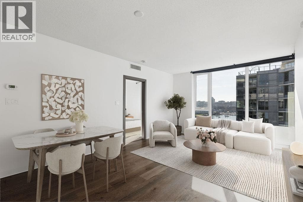 1751 38 SMITHE STREET