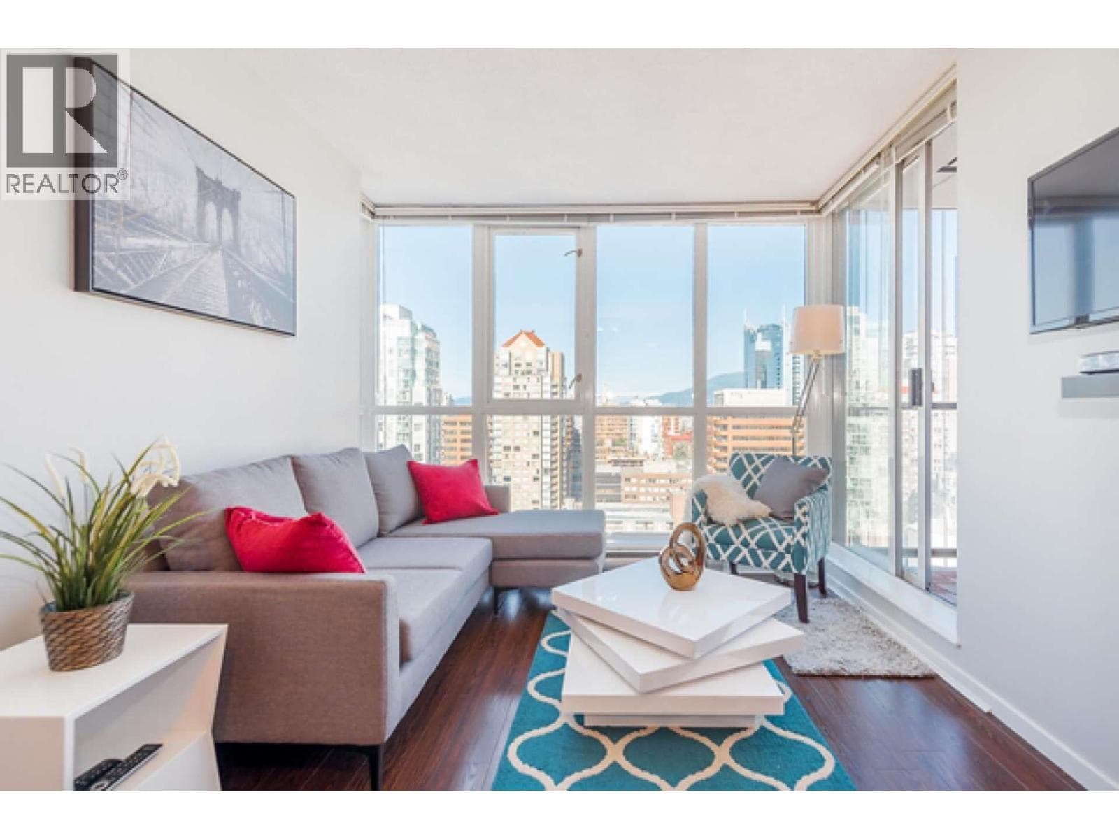 2201 1155 SEYMOUR STREET