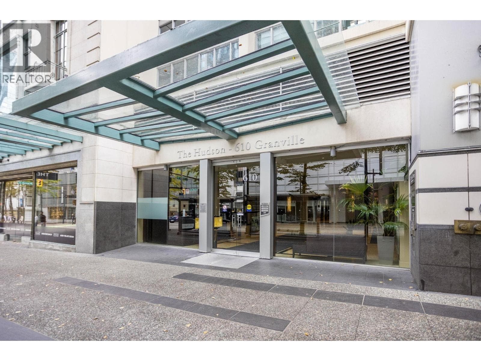 2514 610 GRANVILLE STREET