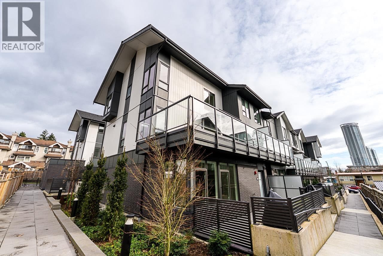 207 7161 17TH AVENUE