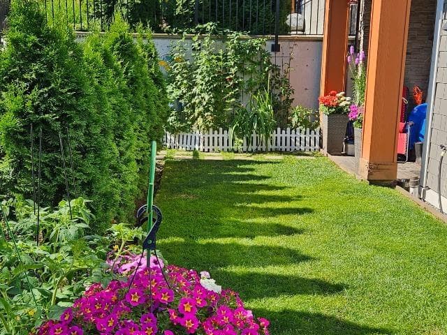 101 14605 MCDOUGALL DRIVE