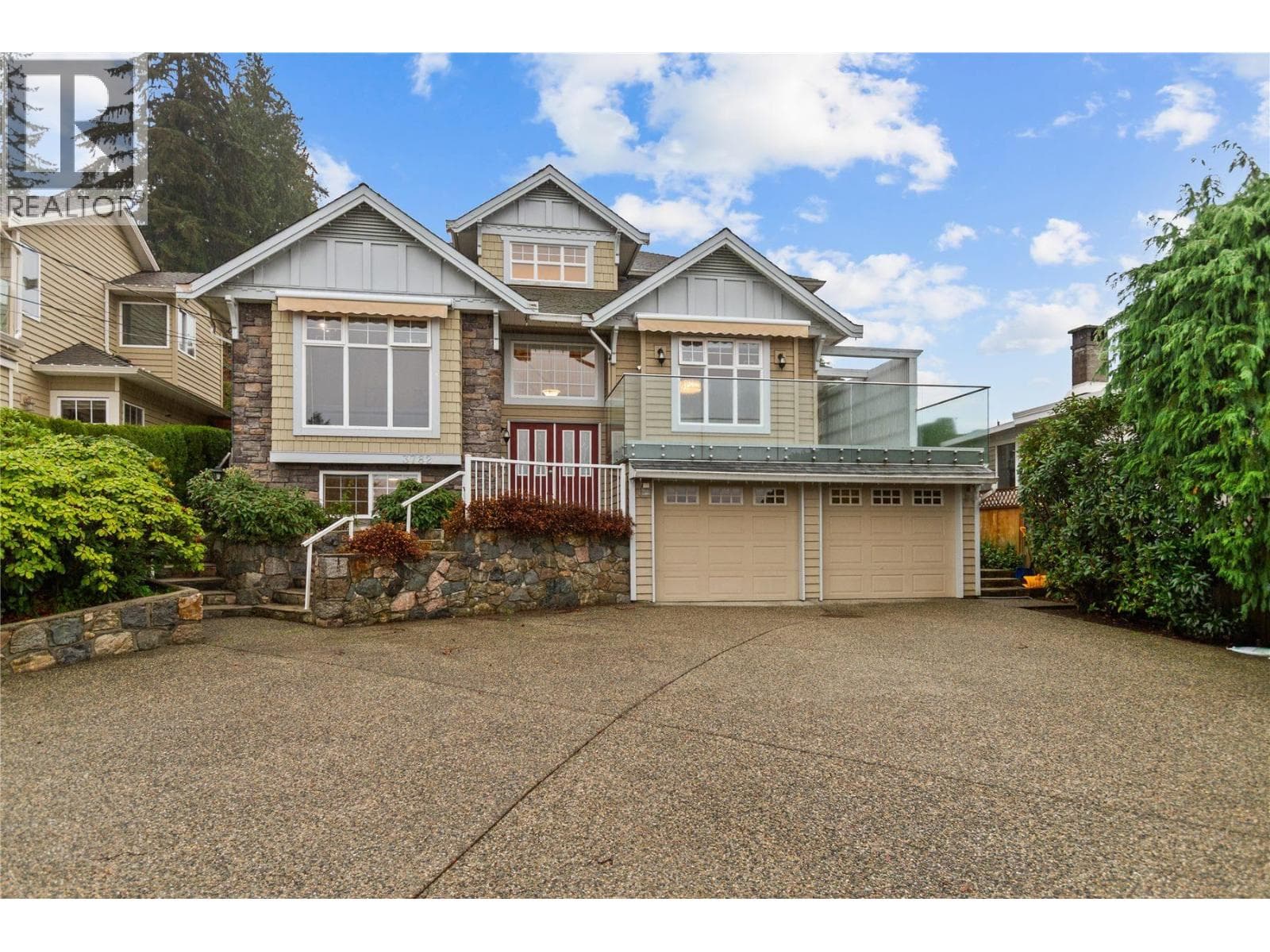 3782 LONSDALE AVENUE