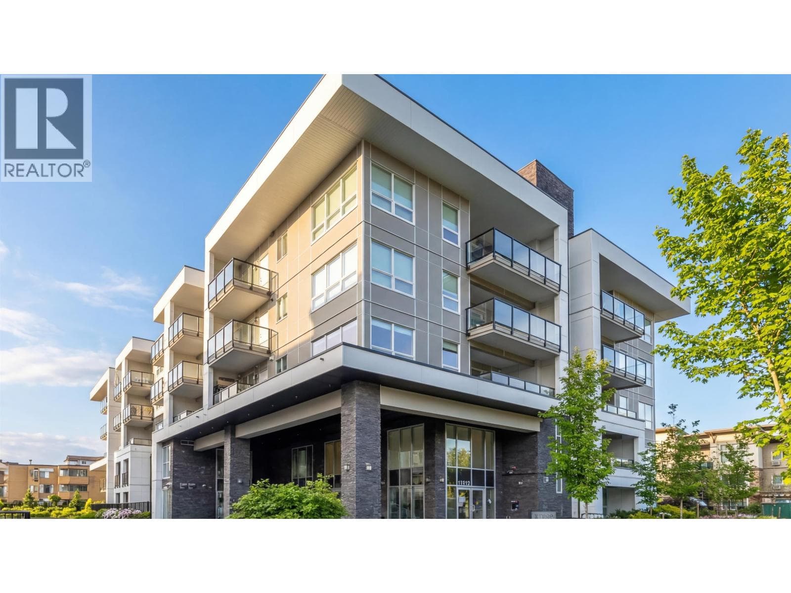 401 11913 BURNETT STREET