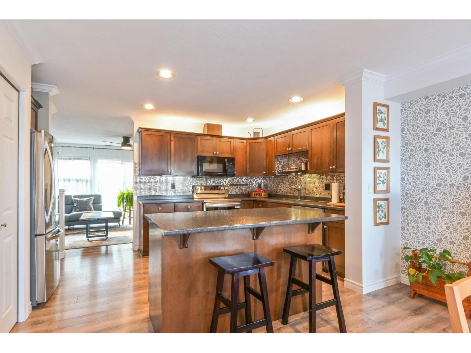 6 5900 JINKERSON ROAD, Promontory