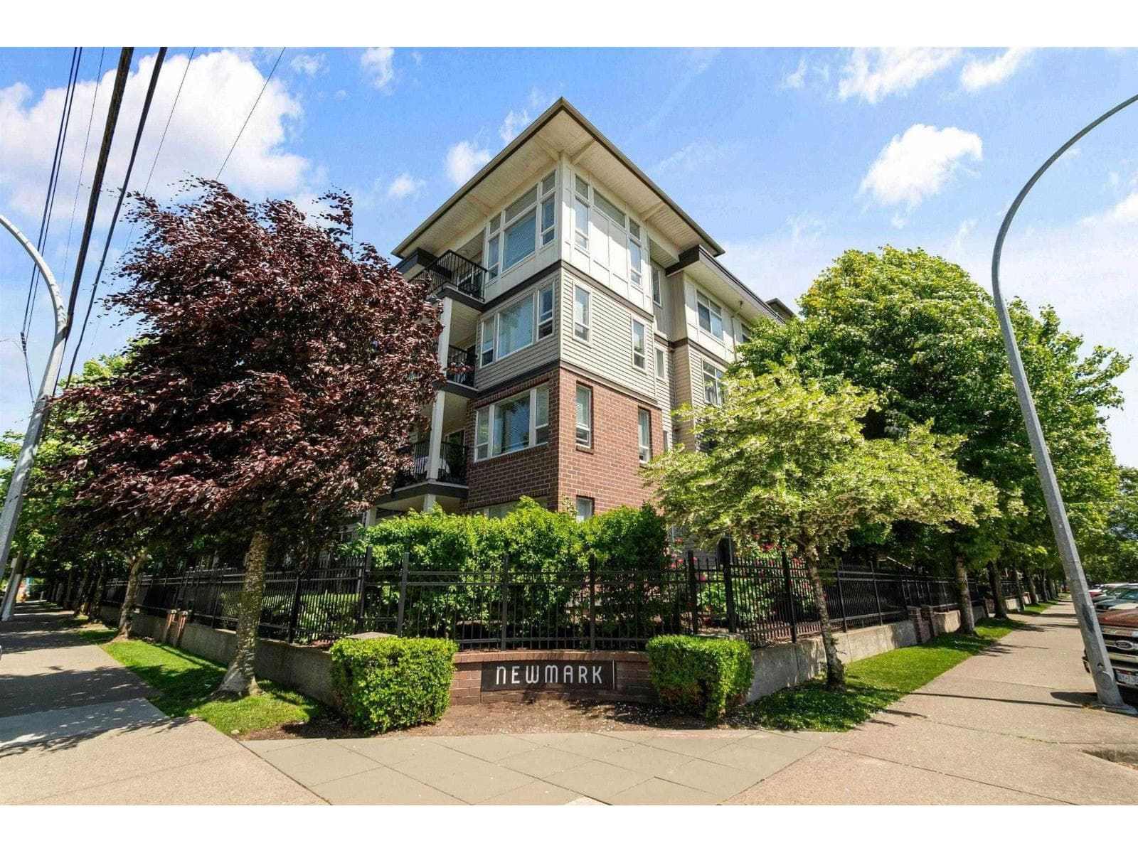 213 9422 VICTOR STREET, Chilliwack Proper East