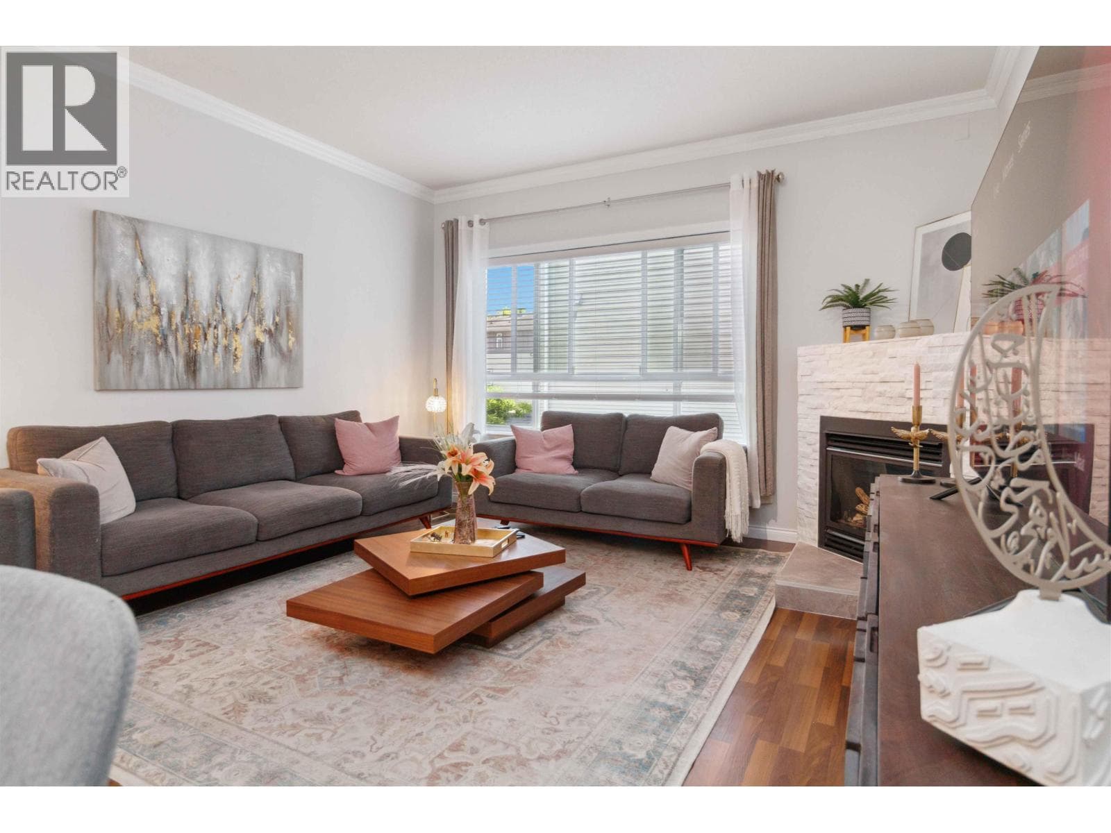 7 9420 FERNDALE ROAD