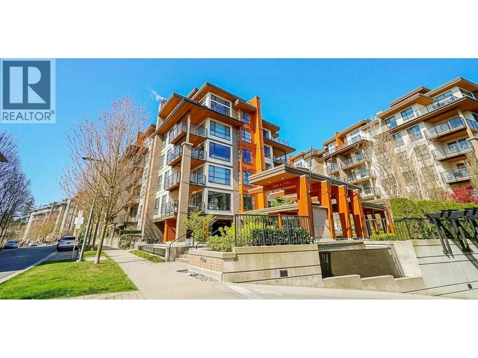 204 5788 BIRNEY AVE AVENUE