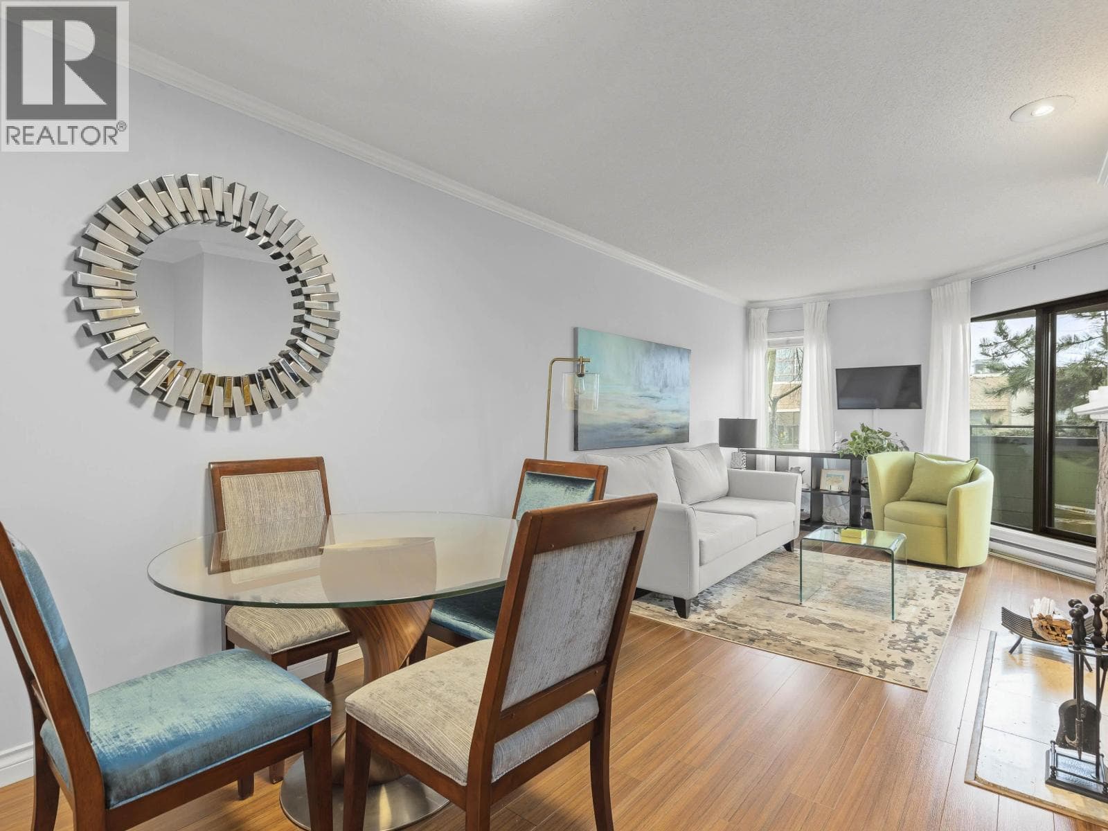 302 1476 W 10TH AVENUE