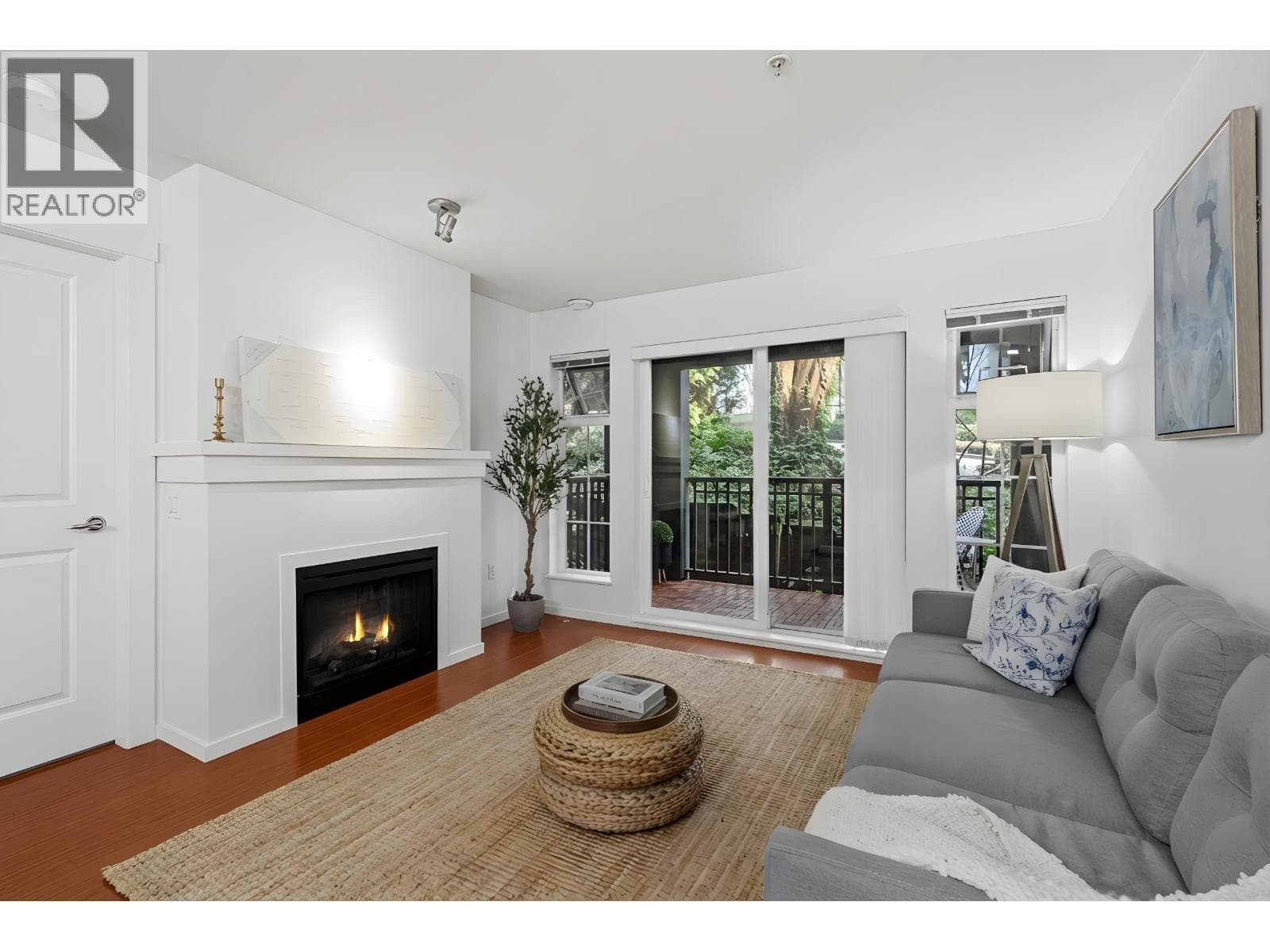 303 9098 HALSTON COURT