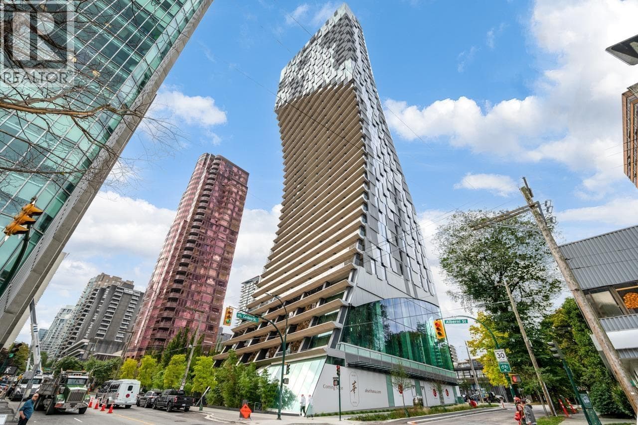 110X 1568 ALBERNI STREET