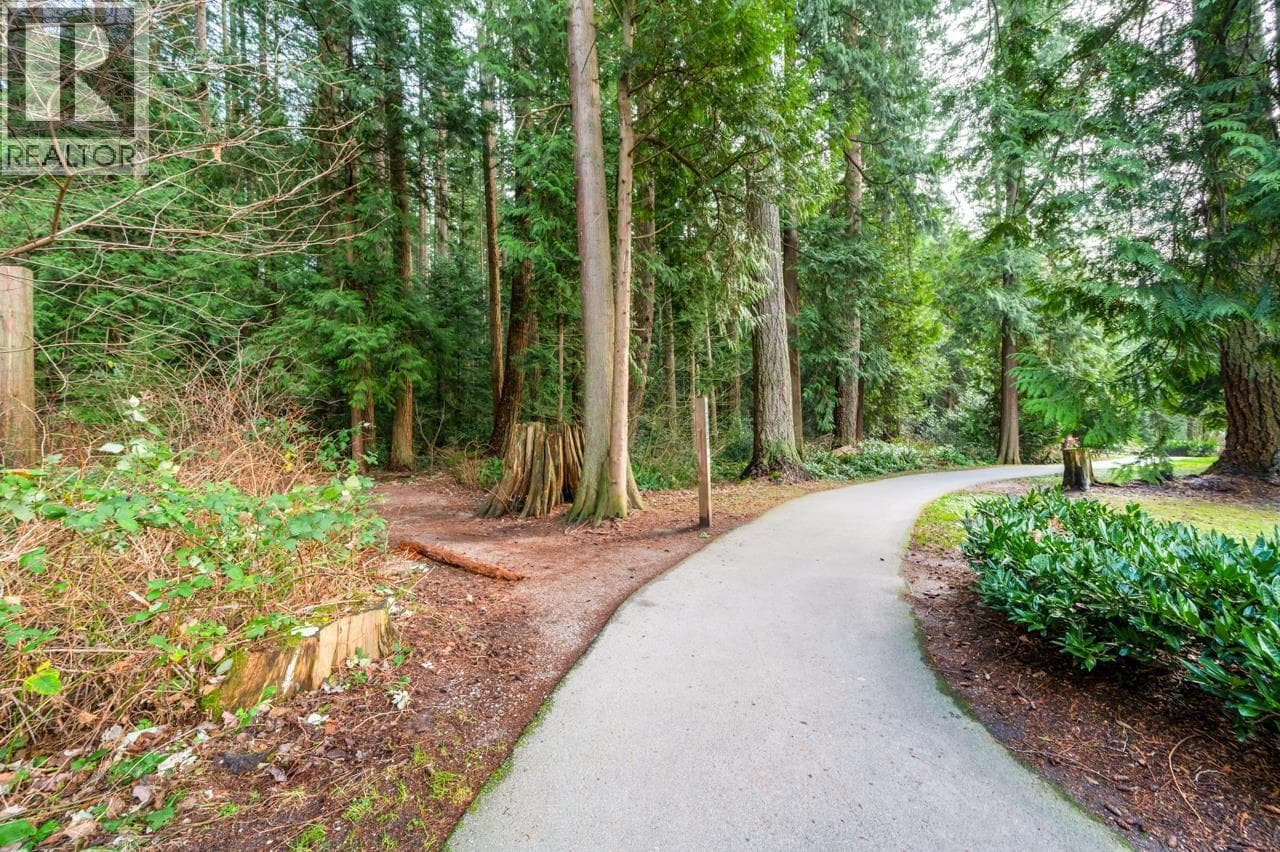 308 5628 BIRNEY AVENUE