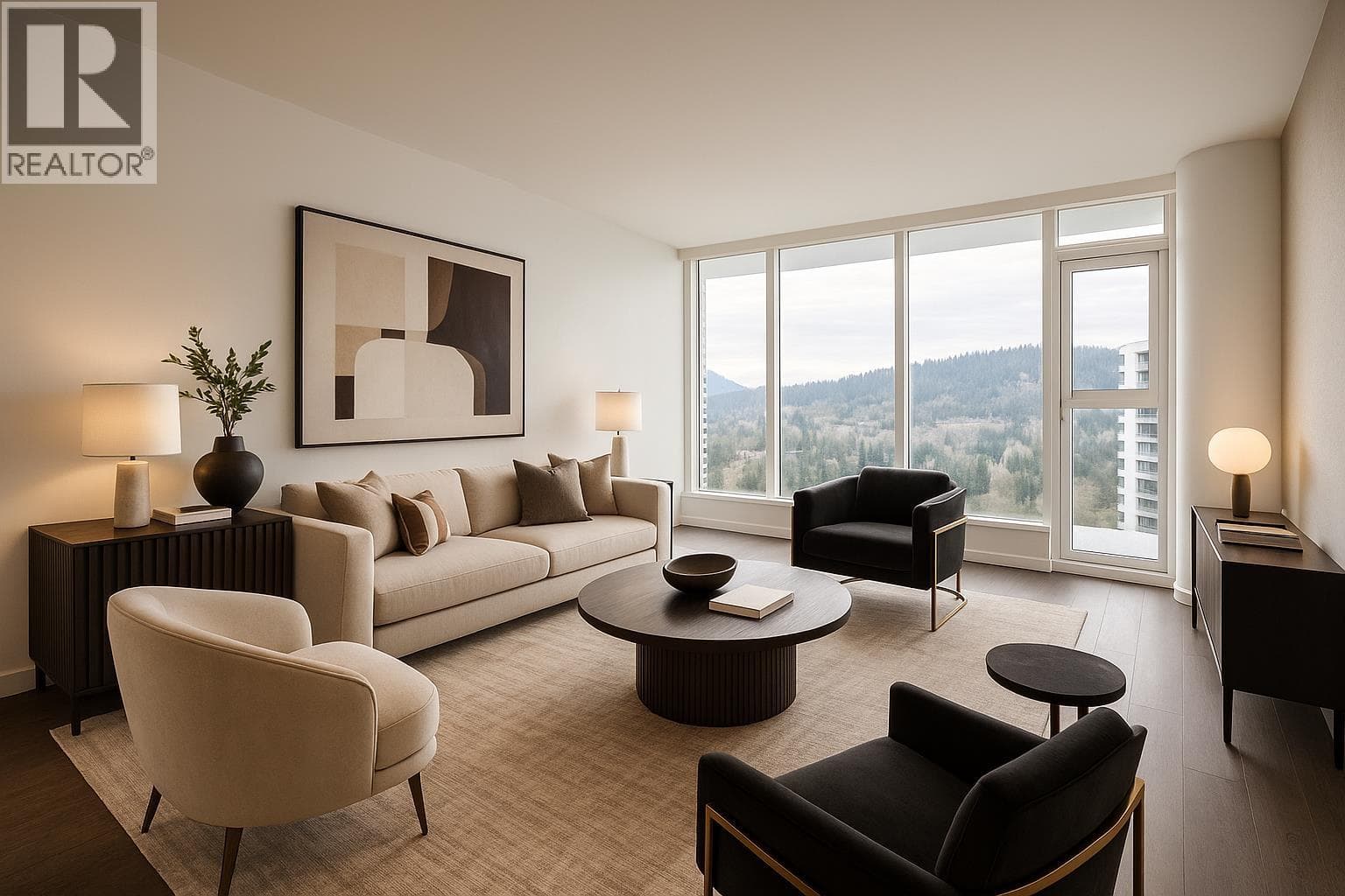 1604 567 CLARKE ROAD