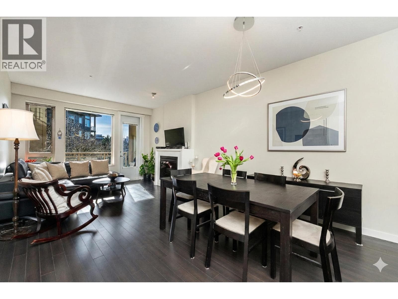 311 159 W 22ND STREET