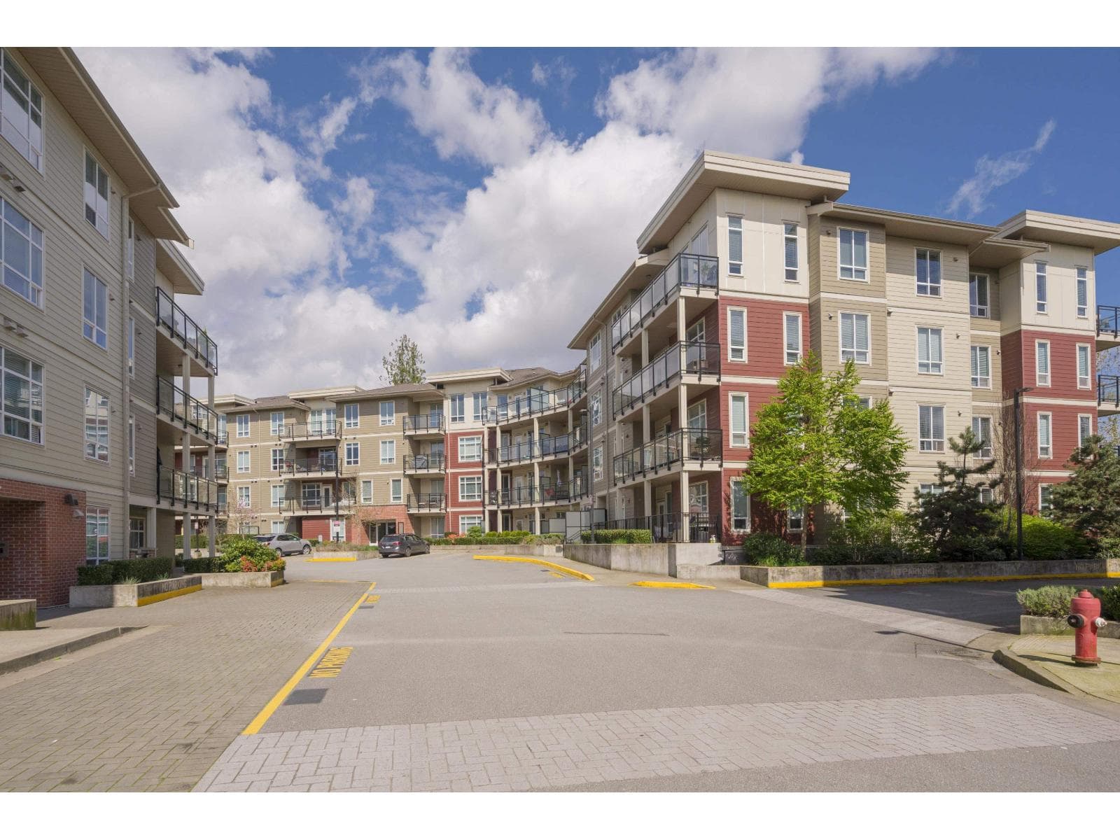 D405 20211 66 AVENUE