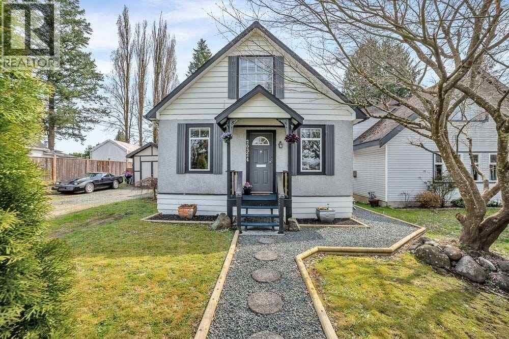 20324 HAMPTON STREET