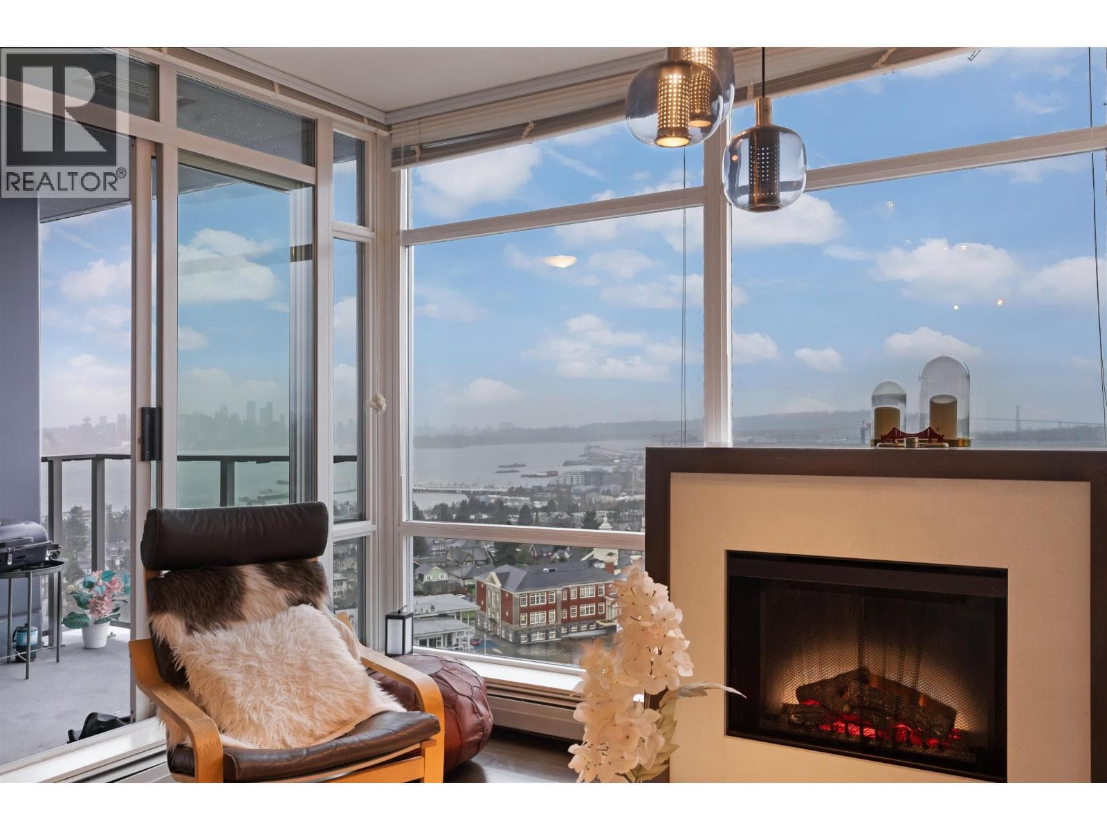 1304 1320 CHESTERFIELD AVENUE