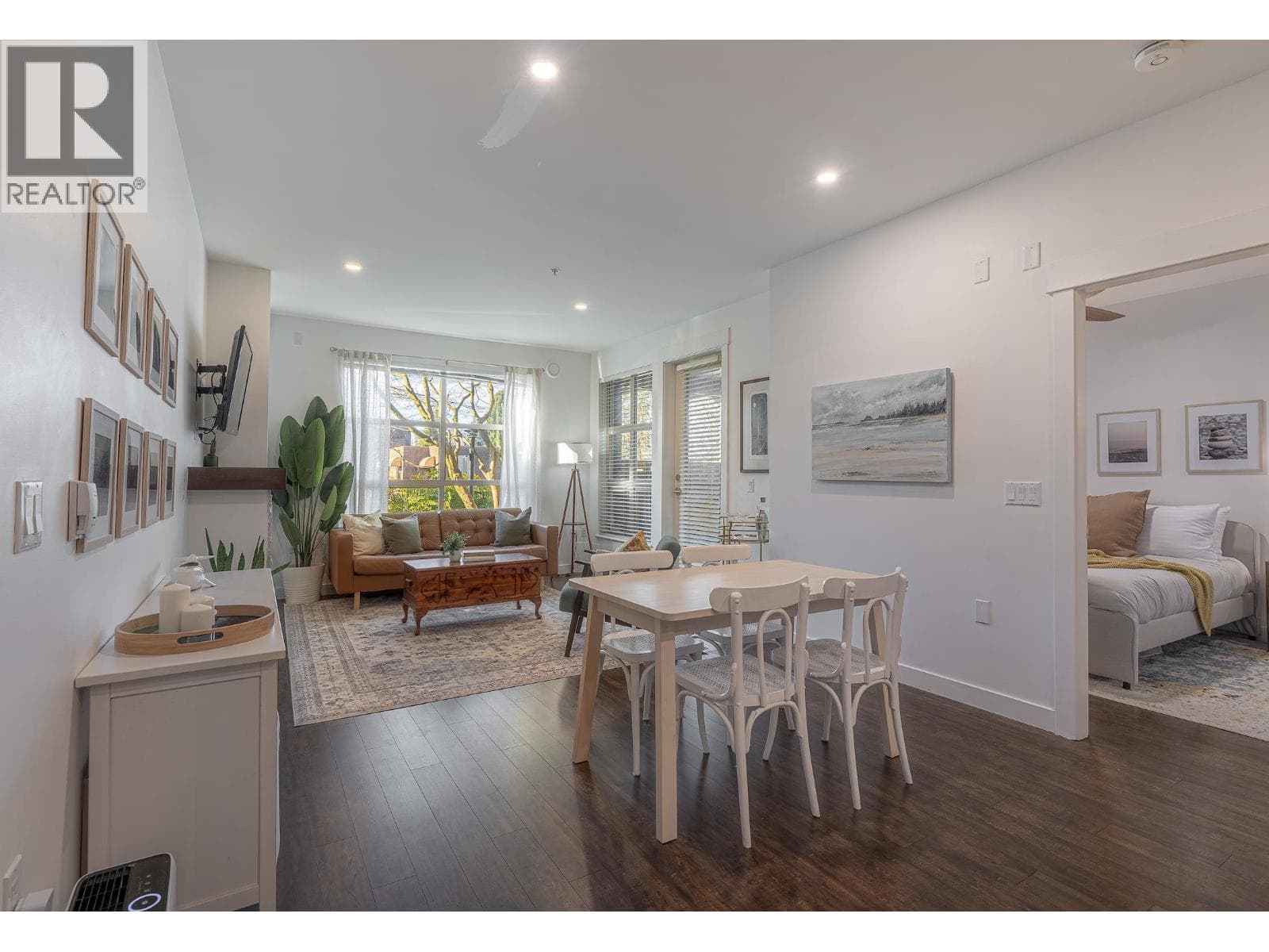 110 1468 ST. ANDREWS AVENUE