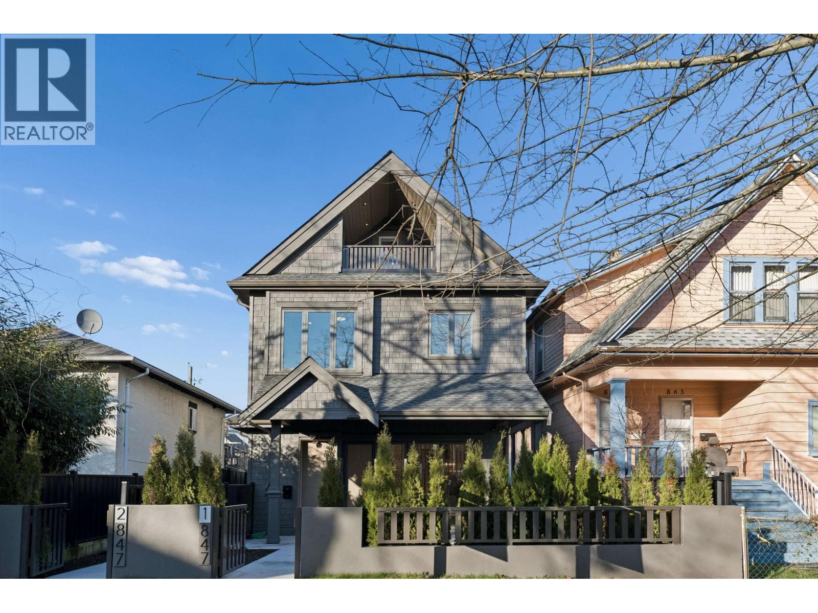 1 847 E 10 AVENUE