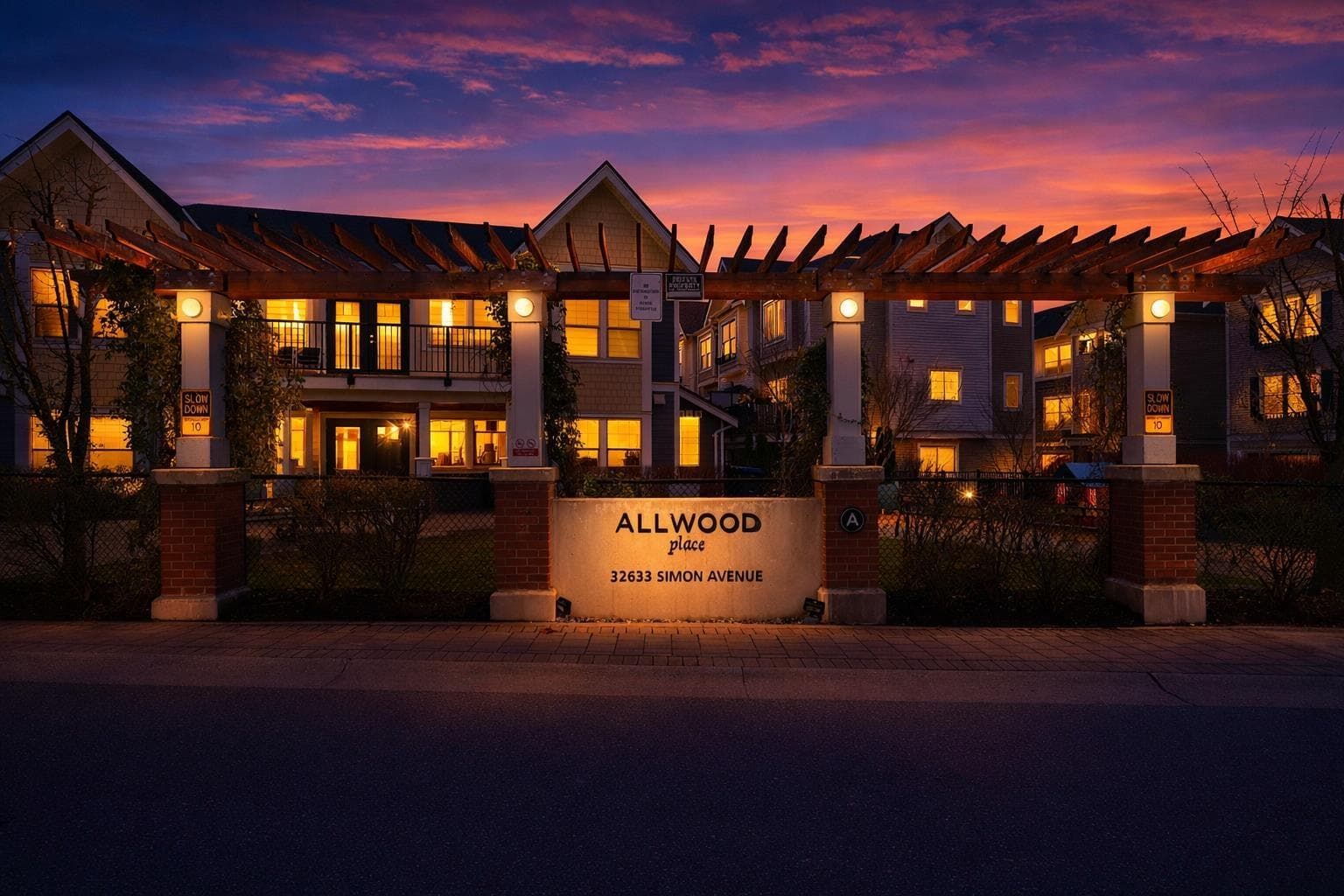 97 32633 SIMON AVENUE