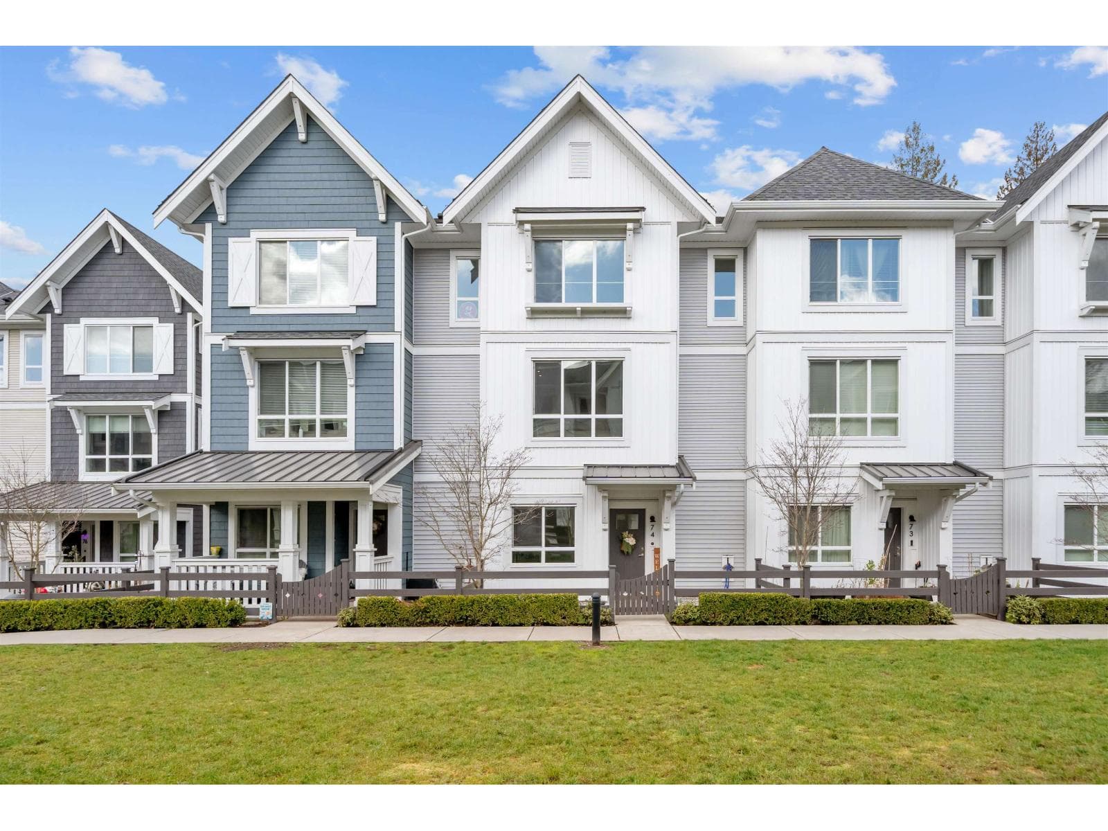 74 8335 NELSON STREET