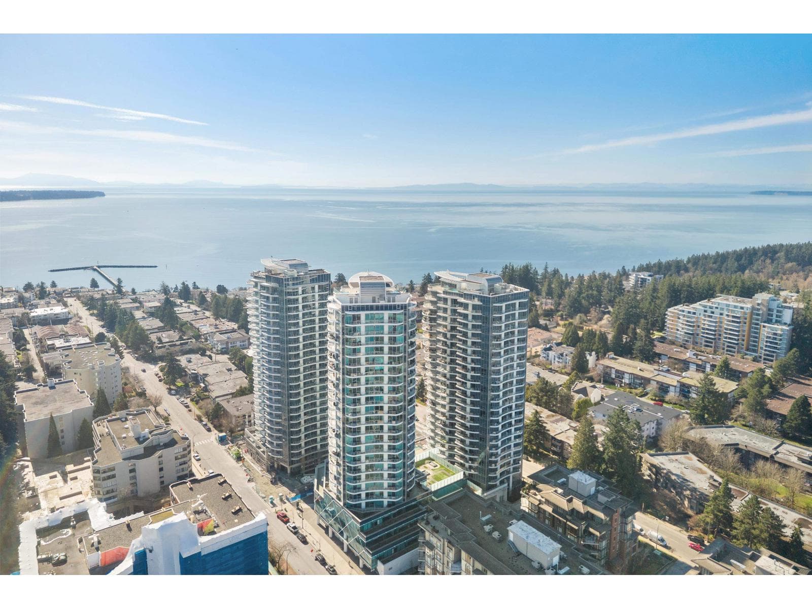 2004 1501 FOSTER STREET