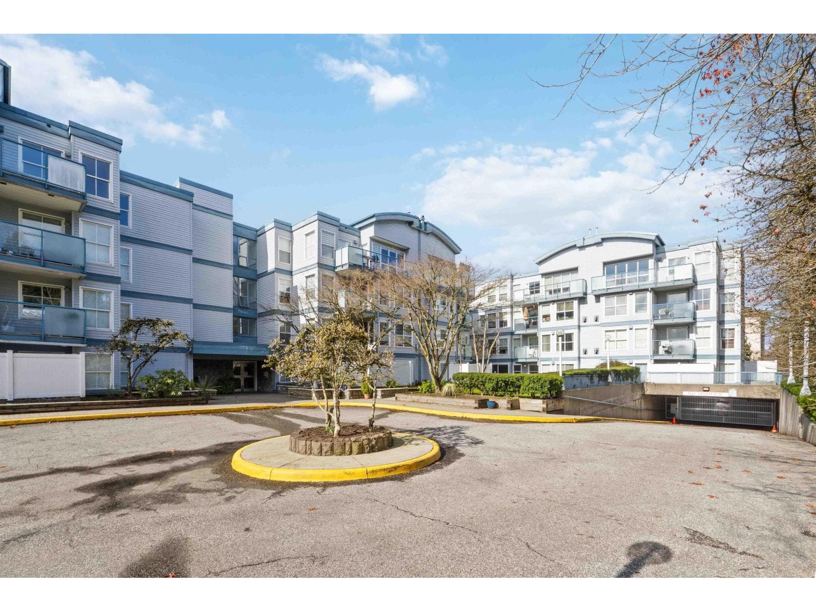 204 14885 100 AVENUE