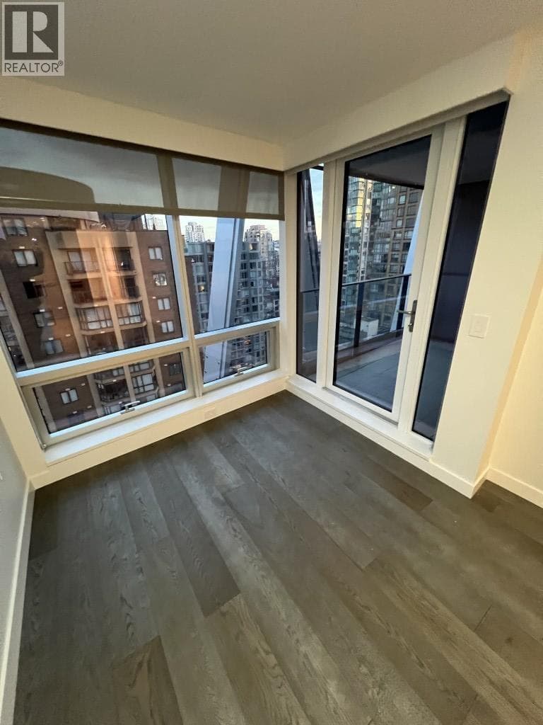 14xx 1111 RICHARDS STREET