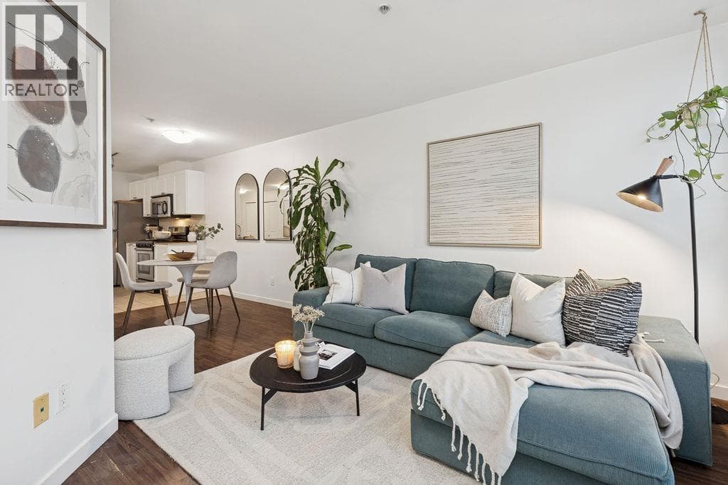 306 2636 E HASTINGS STREET