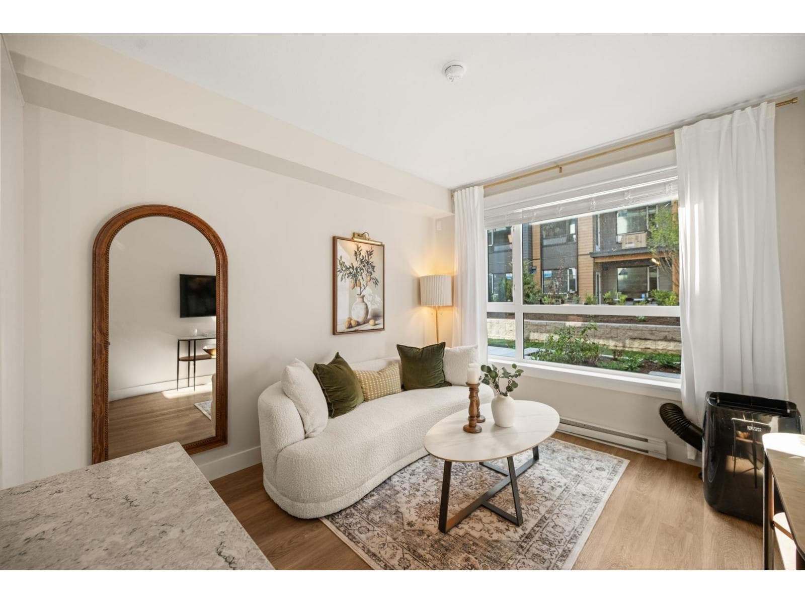 A130 8233 208B STREET