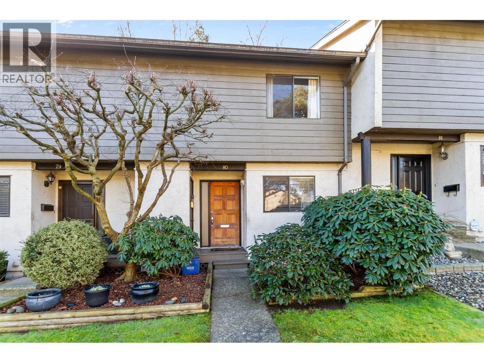 80 2905 NORMAN AVENUE