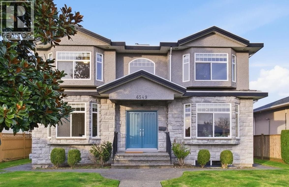 6549 DUNNEDIN STREET