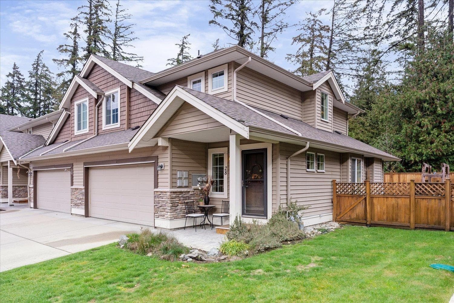 28 1175 7TH AVENUE, Hope