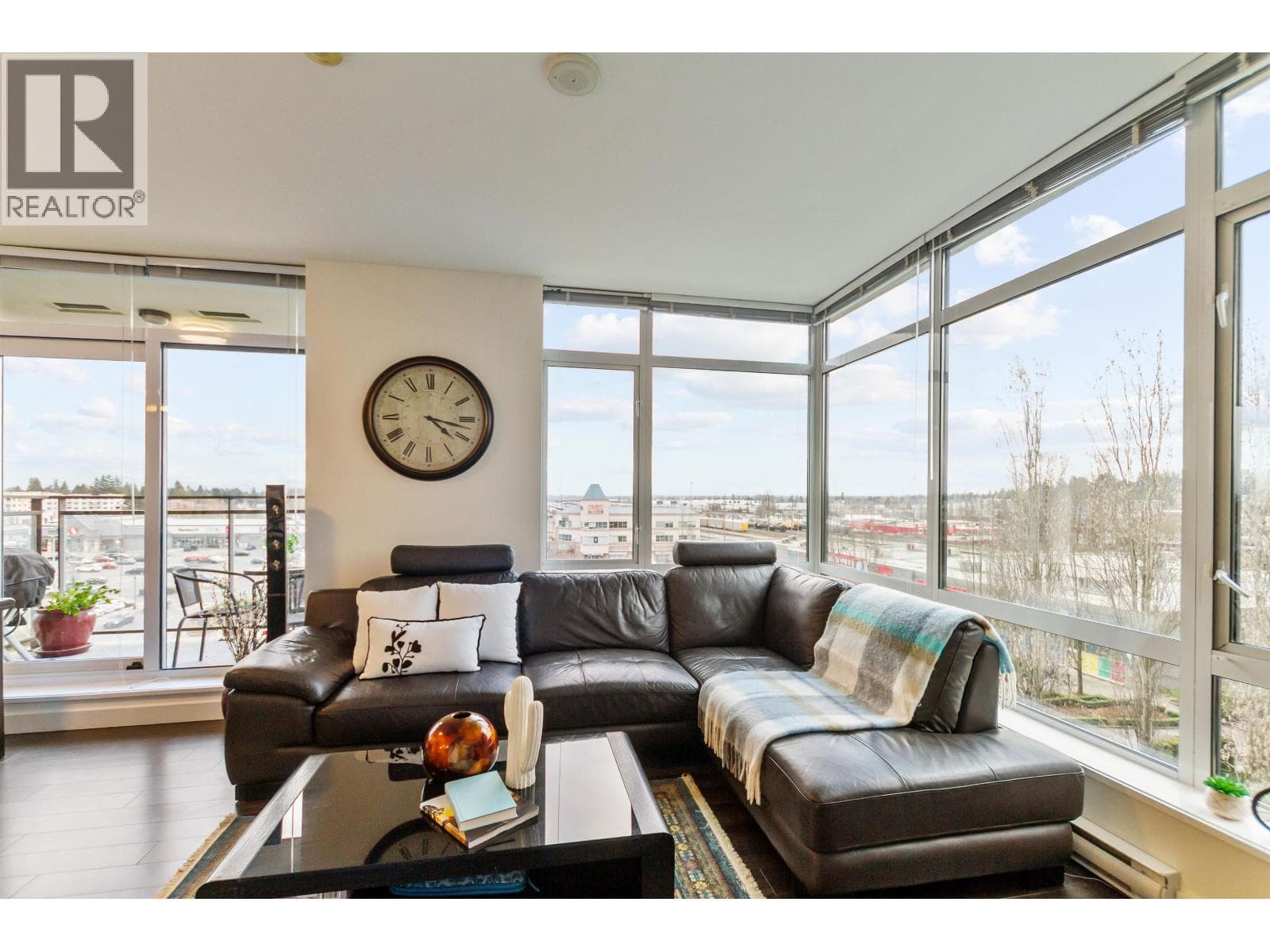 708 2789 SHAUGHNESSY STREET