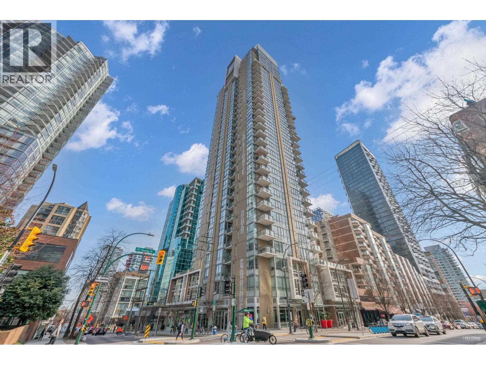 1605 1308 HORNBY STREET