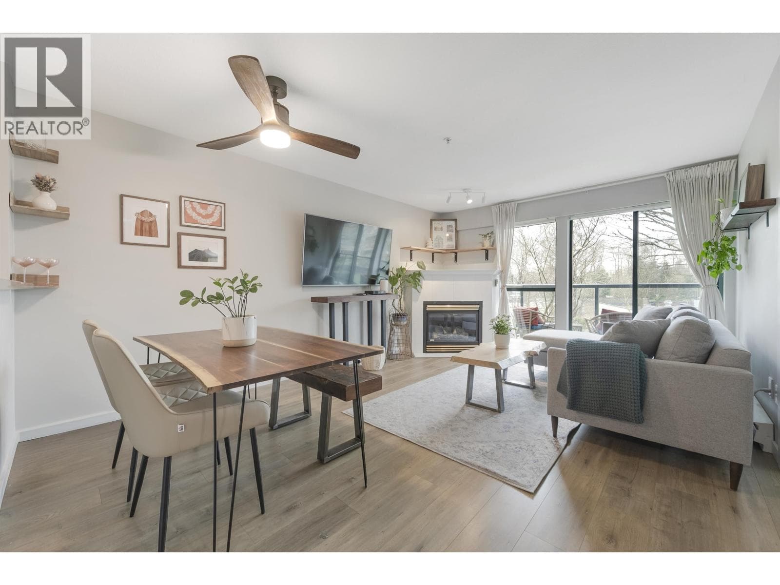 311 225 NEWPORT DRIVE