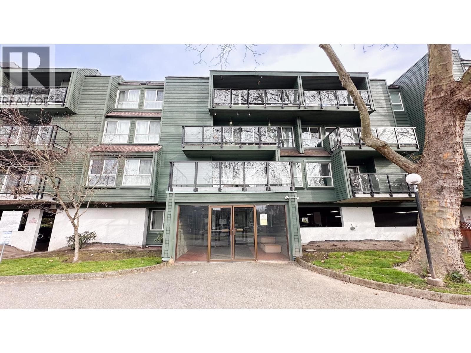 307 8591 WESTMINSTER HIGHWAY