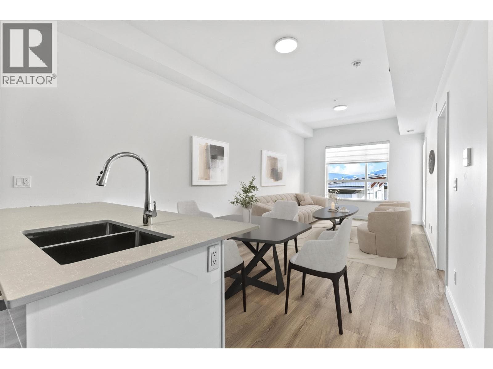 510 11913 BURNETT STREET