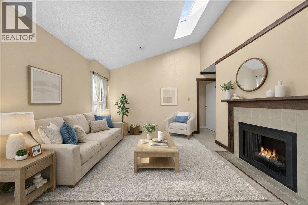 403 1340 DUCHESS AVENUE