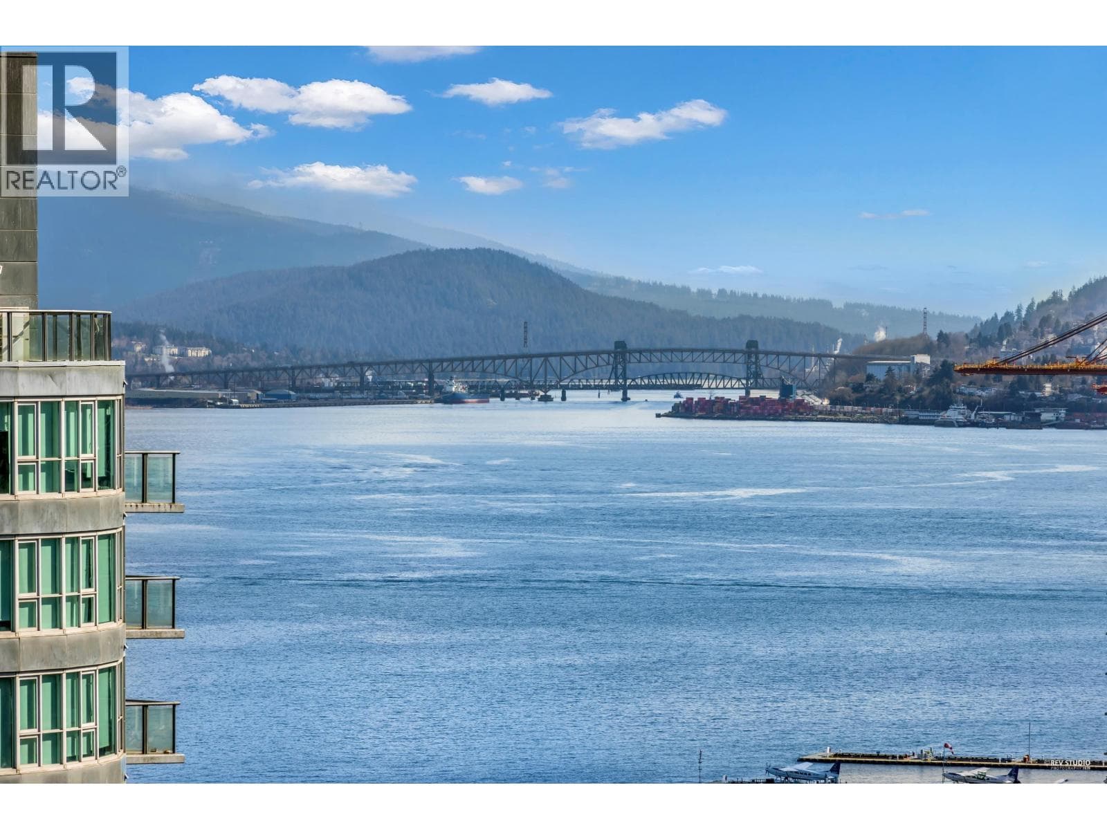 2001 620 CARDERO STREET